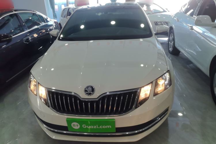 Used Skoda Octavia 2019 1.5L Automatic Luxury Edition