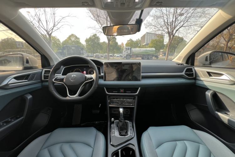 Used Volkswagen Tharu 2023 300TSI Two-Wheel-Drive Full Moon Edition
