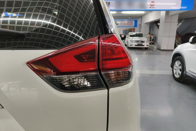 Used Nissan X-Trail 2020 2.0L XL ITS CVT 2WD SmartConnect Comfort Edition
