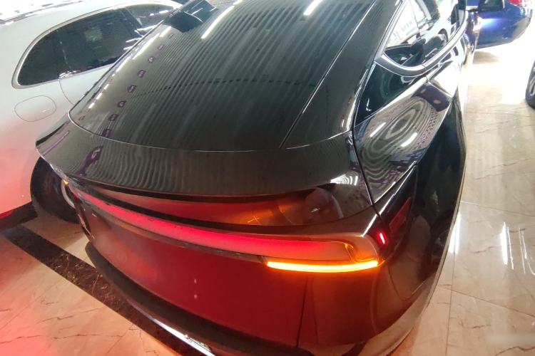 Used Tesla Model Y 2025 Rear-Wheel-Drive Version