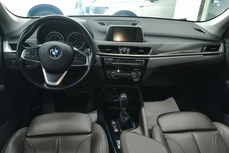 Used BMW X1 2018 xDrive20Li Luxury Edition
