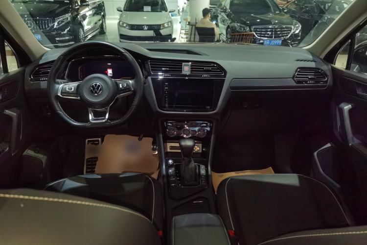 Used Volkswagen Tiguan L 2021 330TSI Automatic Two-Wheel Drive R-Line Flagship Edition