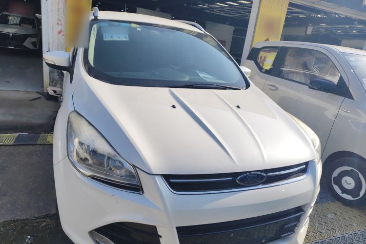 Used Ford Kuga 2015 1.5L GTDi Two-Wheel-Drive Comfort Model