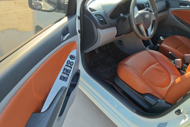 Used Hyundai Verna 2014 1.4L Manual Smart GLS Trim