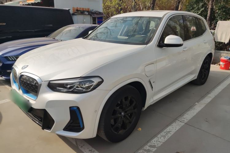 Used BMW iX3 2022 Leading Model