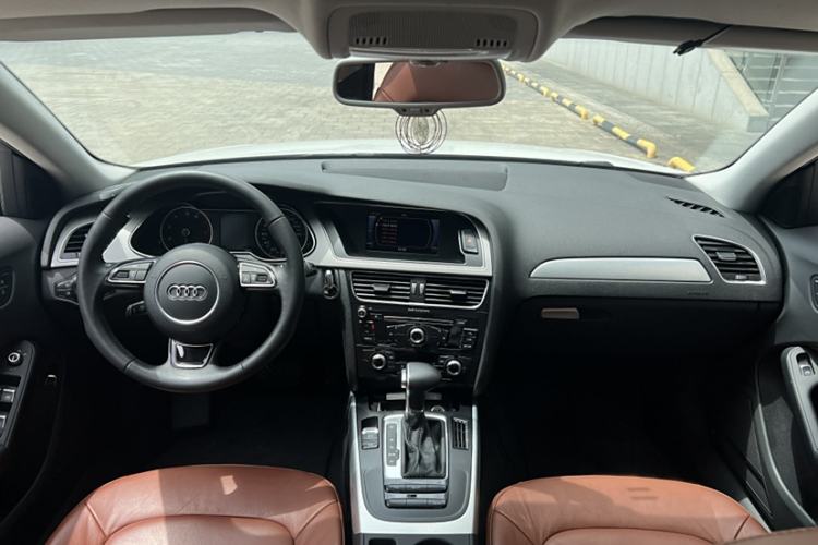 Used Audi A4L 2015 35 TFSI Automatic Standard Model
