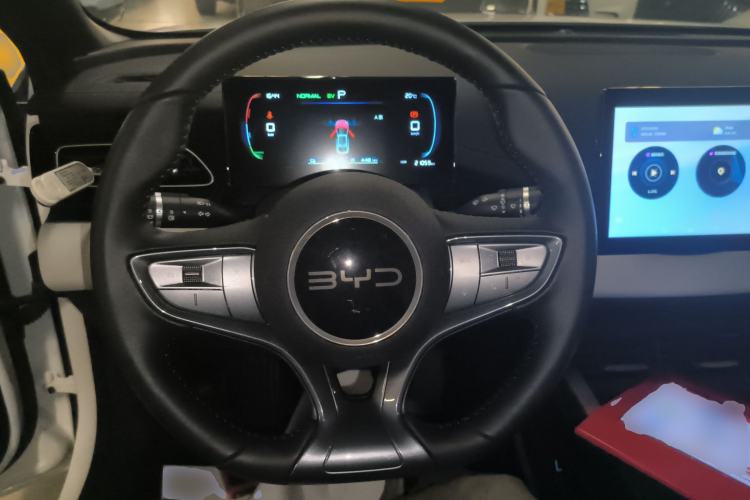 Used BYD Seal 06 New Energy 2024 DM-i 80KM Luxury Model
