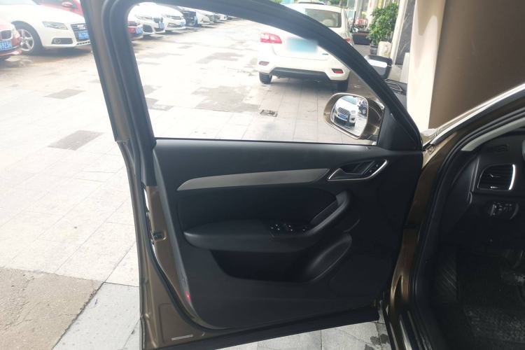 Used Audi Q3 2015 35 TFSI Ambition Edition
