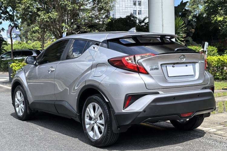 Used Toyota IZOA 2021 2.0L Enjoy Edition
