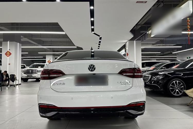 Used Volkswagen Lavida 2023 300TSI DSG Starry Sky Leading Edition
