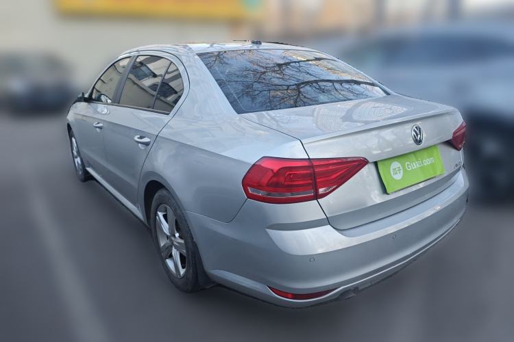 Used Volkswagen Lavida 2017 1.6L Manual Fashion Edition
