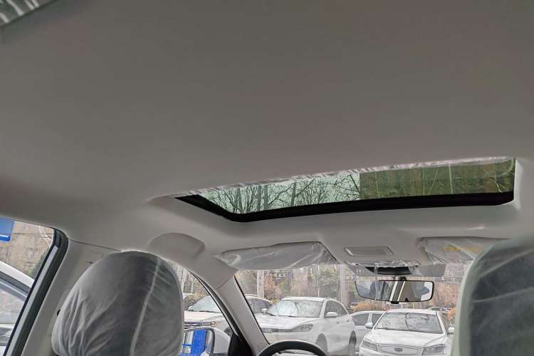 Used Roewe i5 2023 1.5L CVT Luxury Edition
