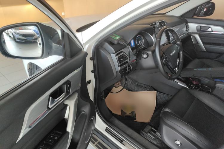 Used Haval H2 2017 Blue Label 1.5T Automatic Two-Wheel Drive Prestige Model
