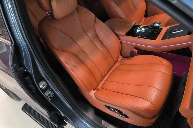 Used Hima AITO M7 2024 1.5T Intelligent Drive 4WD Ultra Version 5 Seats
