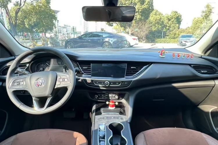 TDK.VehicleDetails.img