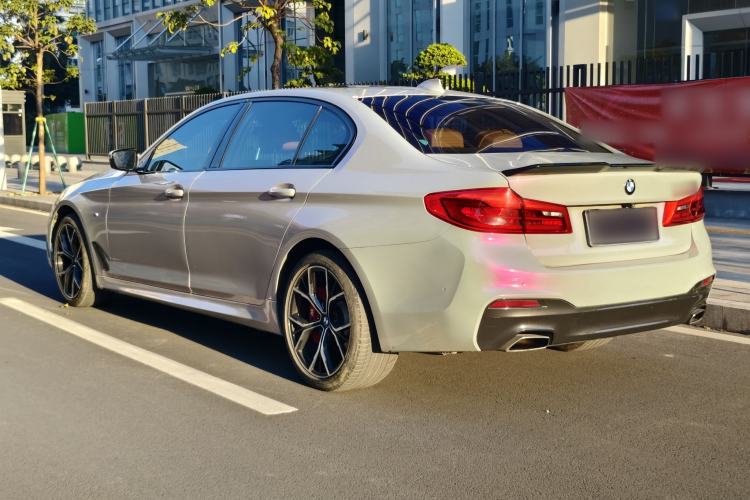 Used BMW 5 Series 2018 Restyled 530Li Leading Edition M Sport Package
