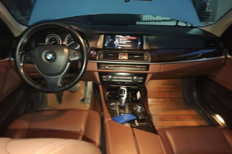 Used BMW 5 Series 2017 525Li Leading Model