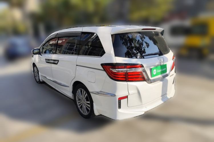 Used Honda Elysion 2016 2.4L Luxury Edition
