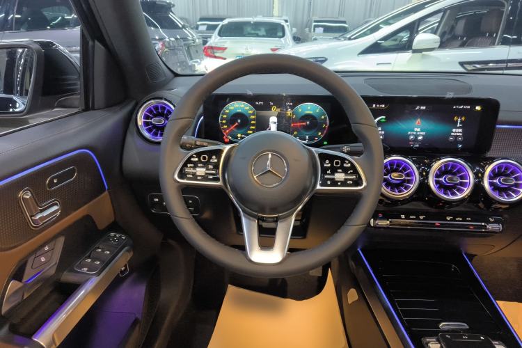 Used Mercedes-Benz GLB 2022 GLB 220 Fashion Model