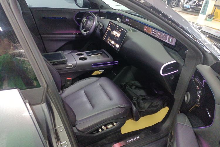 Used  07 2024 Max Extended-Range Exploration Edition
