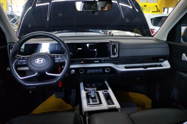 Used Hyundai ix35 2023 Musso 2.0L Deluxe Edition DLX
