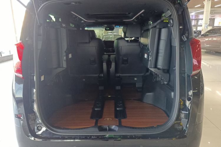 Used Toyota Alphard 2019 Dual-Engine 2.5L Prestige Edition