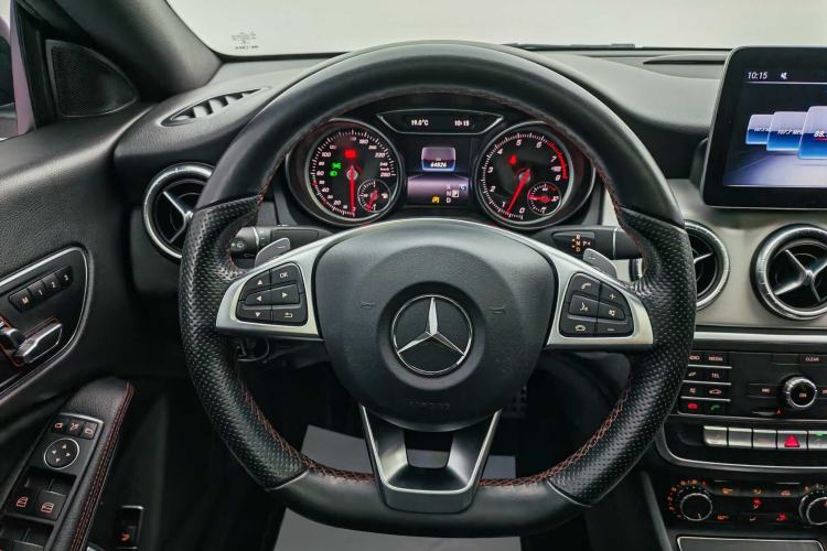 Used Mercedes-Benz CLA 2018 CLA 220 4MATIC
