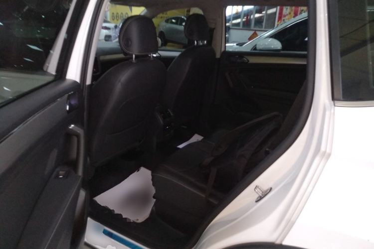 Used Volkswagen Tiguan L 2019 330TSI Automatic Two-Wheel Drive Panoramic Comfort Edition China V Standard