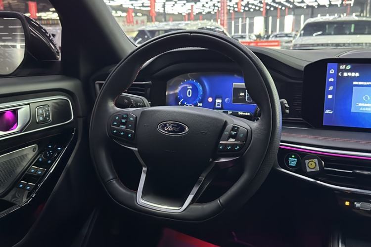 Used Ford Explorer 2023 EcoBoost 285 4x4 ST-LINE 6-Seater
