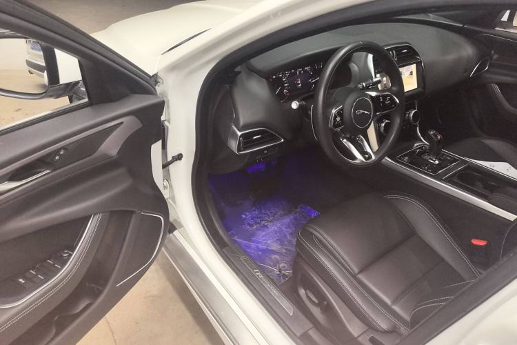 Used Jaguar XEL 2021 2.0T 200PS R-DYNAMIC Youth Sports Edition