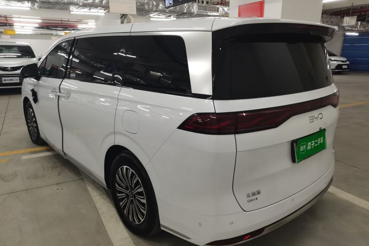 Used BYD Xia 2025 DM-i 1.5T 180km Excellence Model
