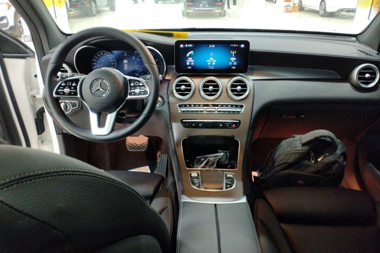 Used Mercedes-Benz GLC 2020 GLC 260 L 4MATIC Luxury Model
