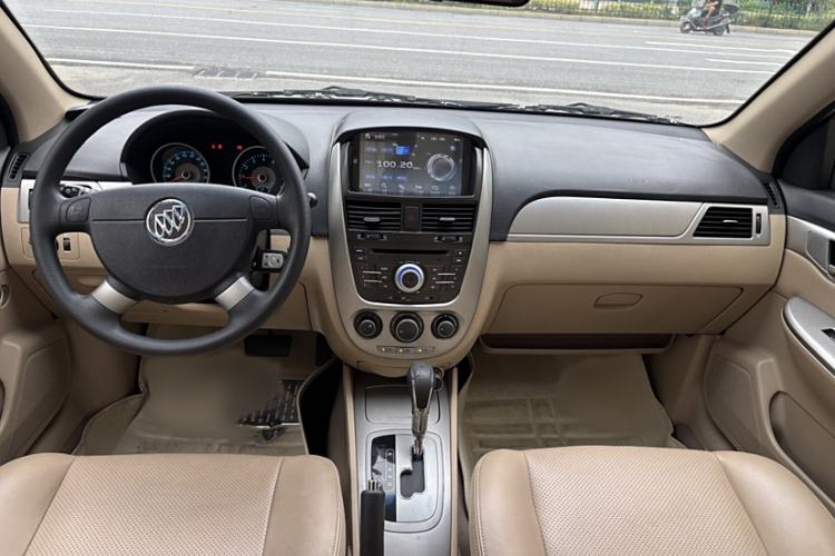 Used Buick Excelle 2013 1.5L Automatic Classic Model
