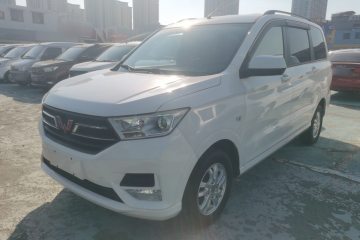Used Wuling Hongguang 2019 1.5L S Comfort Edition China VI LAR
