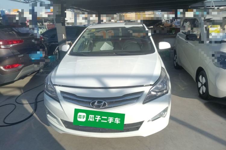 Used Hyundai Verna 2014 1.4L Manual Smart GLS Trim
