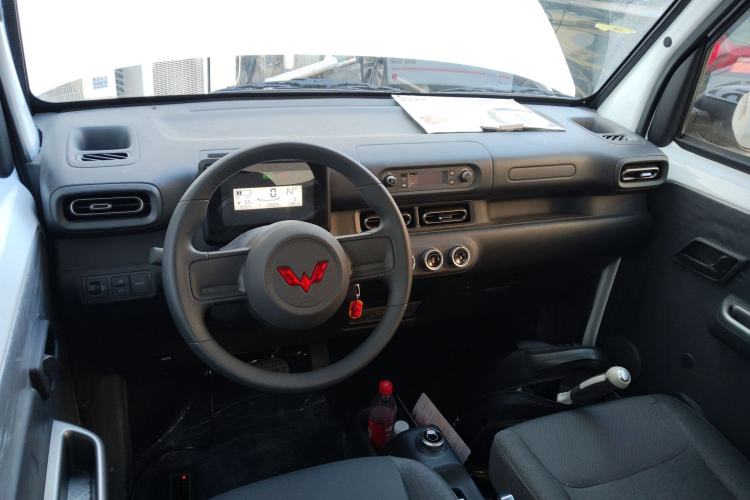 Used Wuling Zhiguang New Energy 2025 Comfort Model