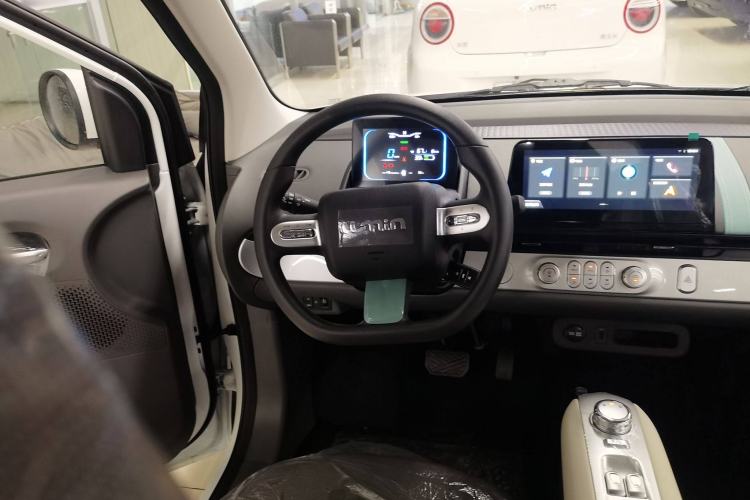 Used  Lumin 2025 205 km Xiangqin Version
