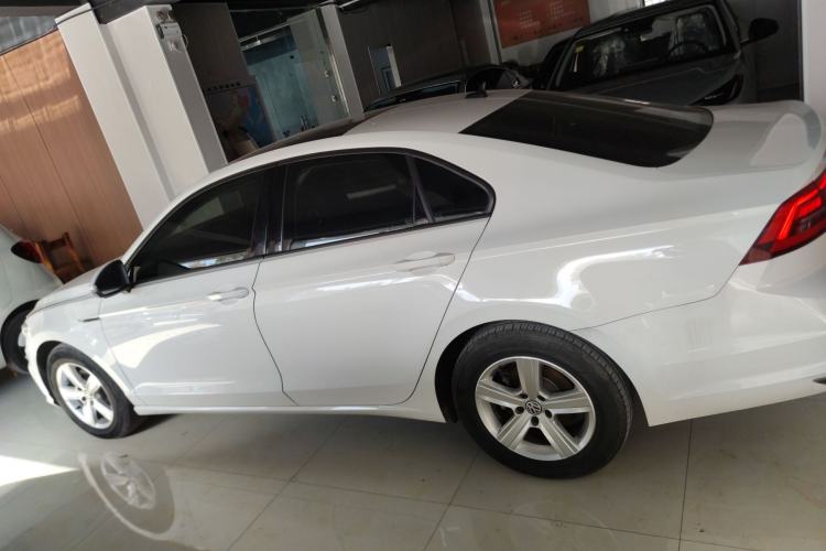 Used Volkswagen Lamando 2021 230TSI DSG Fashion Edition
