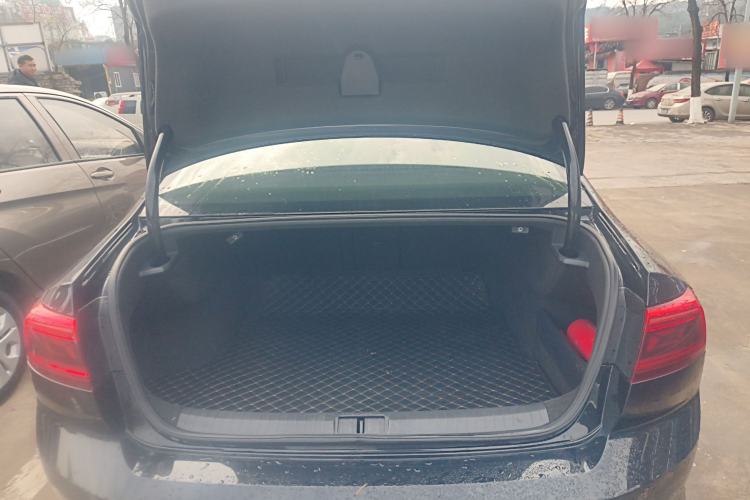 Used Volkswagen Magotan 2020 330TSI DSG Leading Model
