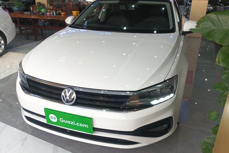 Used Volkswagen Lamando 2019 230TSI DSG Vision Edition China VI Standard