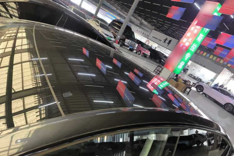 Used Tesla Model Y 2025 Rear-Wheel-Drive Version
