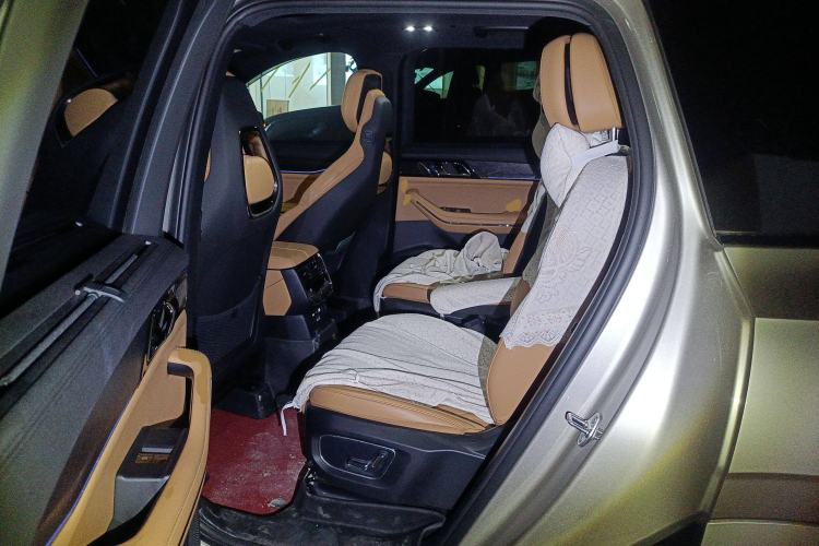 Used Lynk & Co 09 EM-P 2021 2.0T PHEV Ultra Six-Seater
