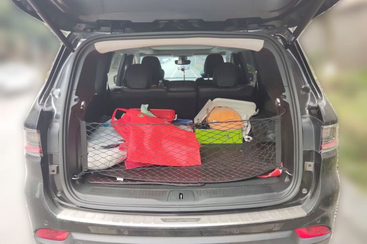 Used  Commander 2018 2.0T Two-Wheel Drive Enjoyment Version China VI Emission Standard