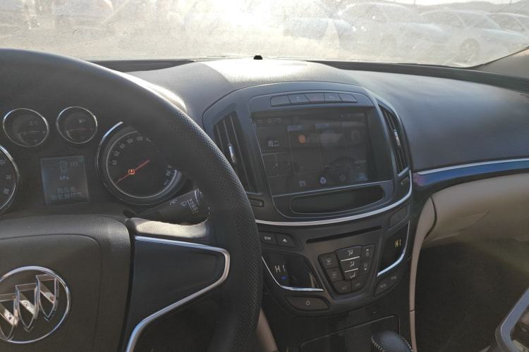 Used Buick Regal 2014 2.0L Leading Fashion Edition