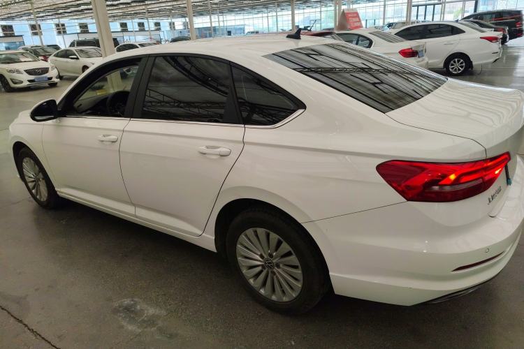 Used Volkswagen Lavida 2021 1.5L Automatic Vision Edition
