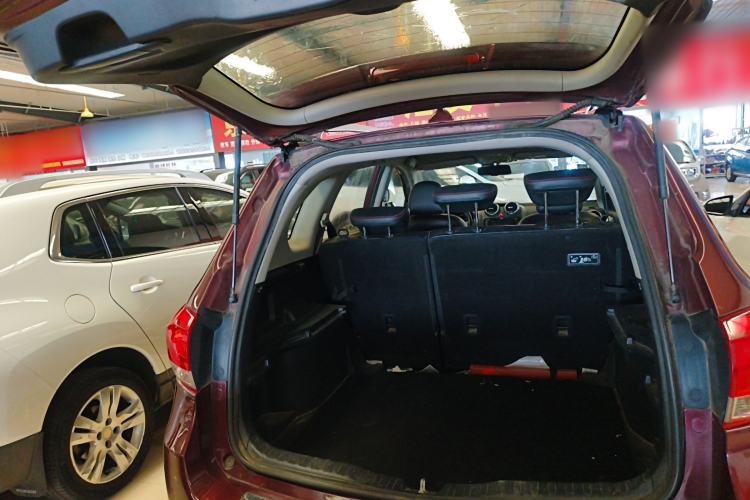 Used Haval H6 2013 Upgraded Model 1.5T Manual Two-Wheel Drive Elite Version
