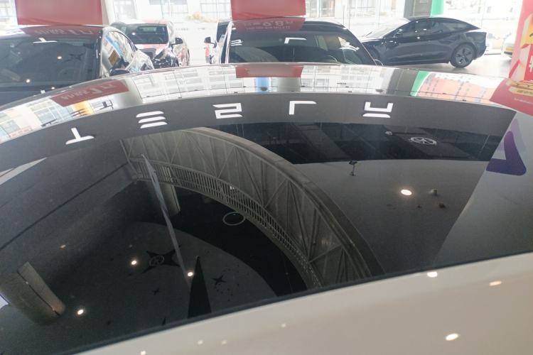 Used Tesla Model Y 2022 Performance High-Performance All-Wheel-Drive Version
