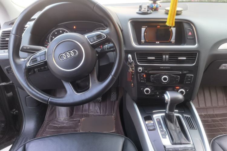 Used Audi Q5 2015 40 TFSI Technology Edition