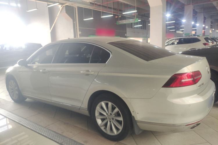 Used Volkswagen Magotan 2018 330TSI DSG Advanced Model
