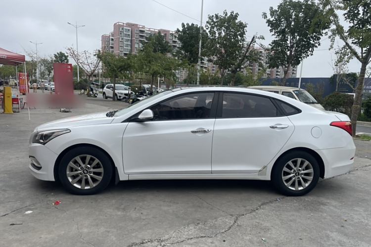 Used Hyundai Mistra 2014 1.8L Automatic Smart GLS
